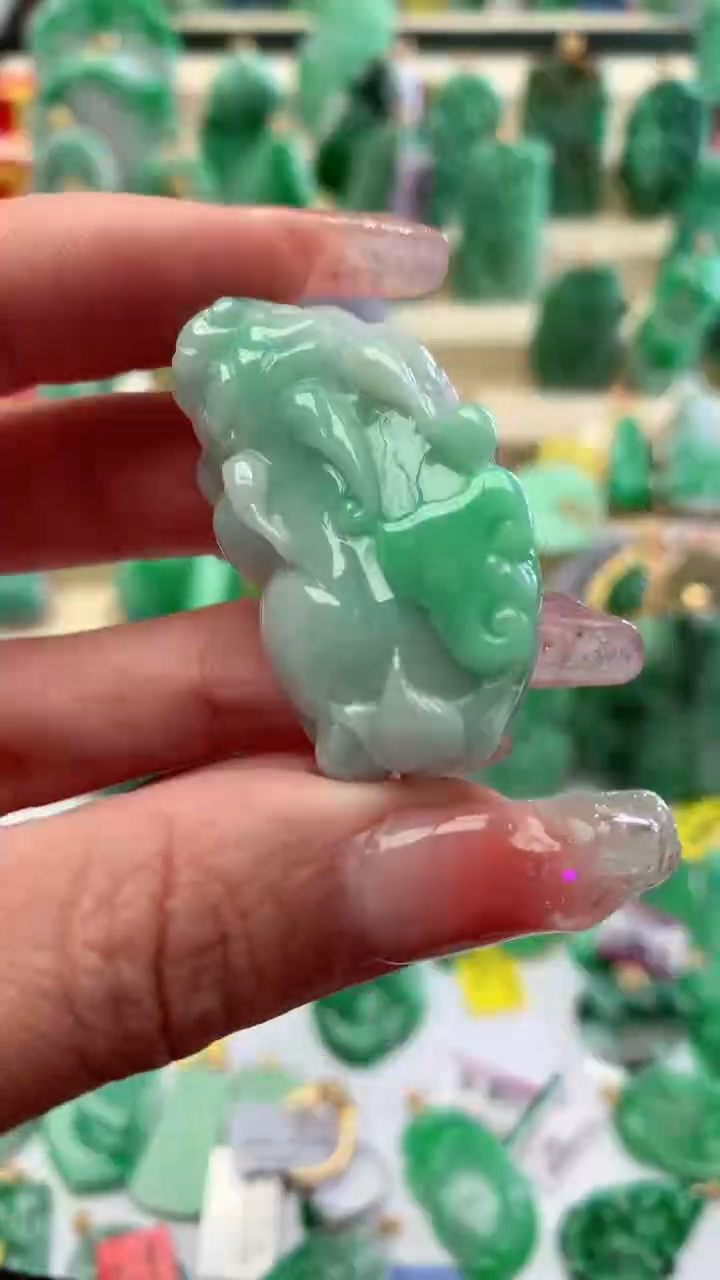 【闪购商品】翡翠颈饰18K金镶嵌挂件