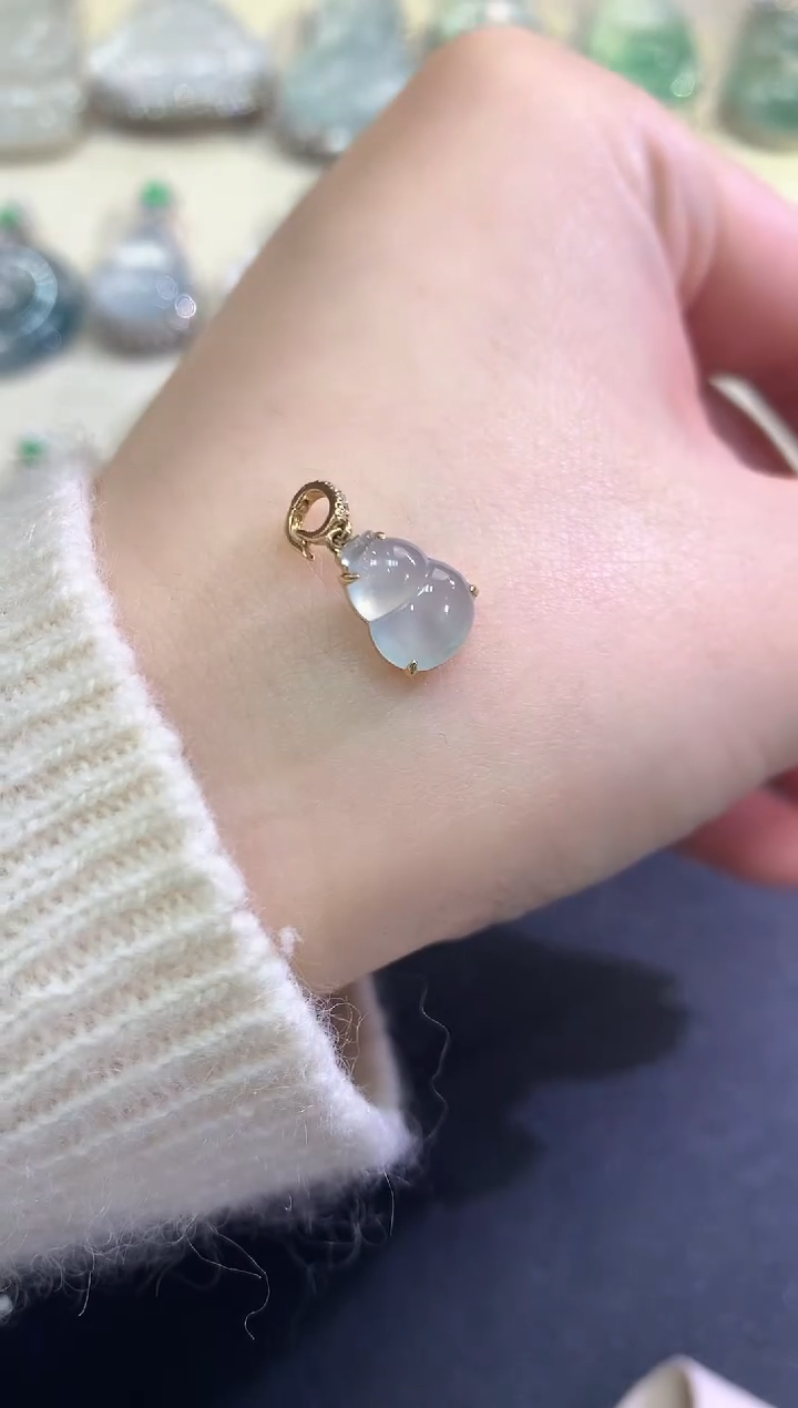 【闪购商品】翡翠颈饰18K金镶嵌B8   