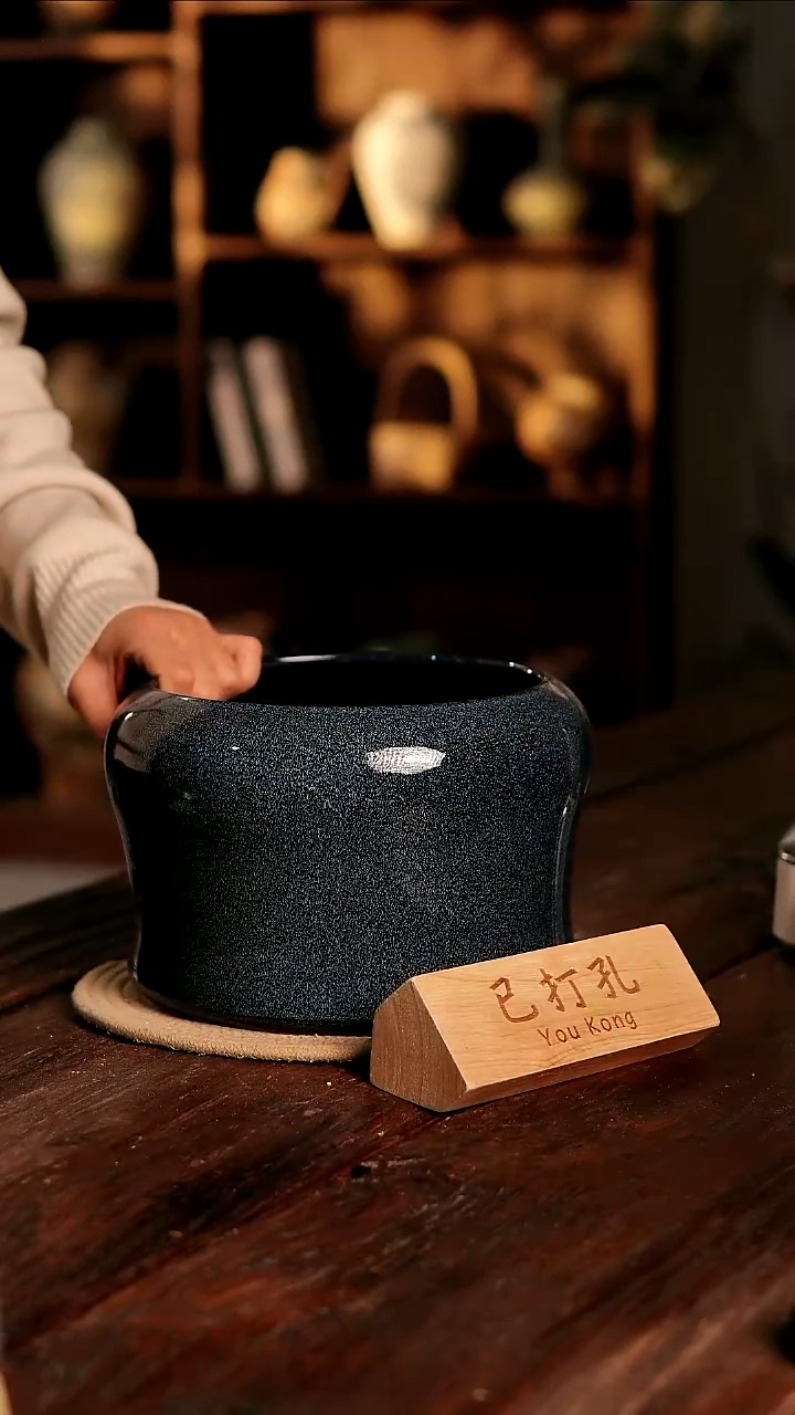 摆件23-111高18口18误差2已打孔