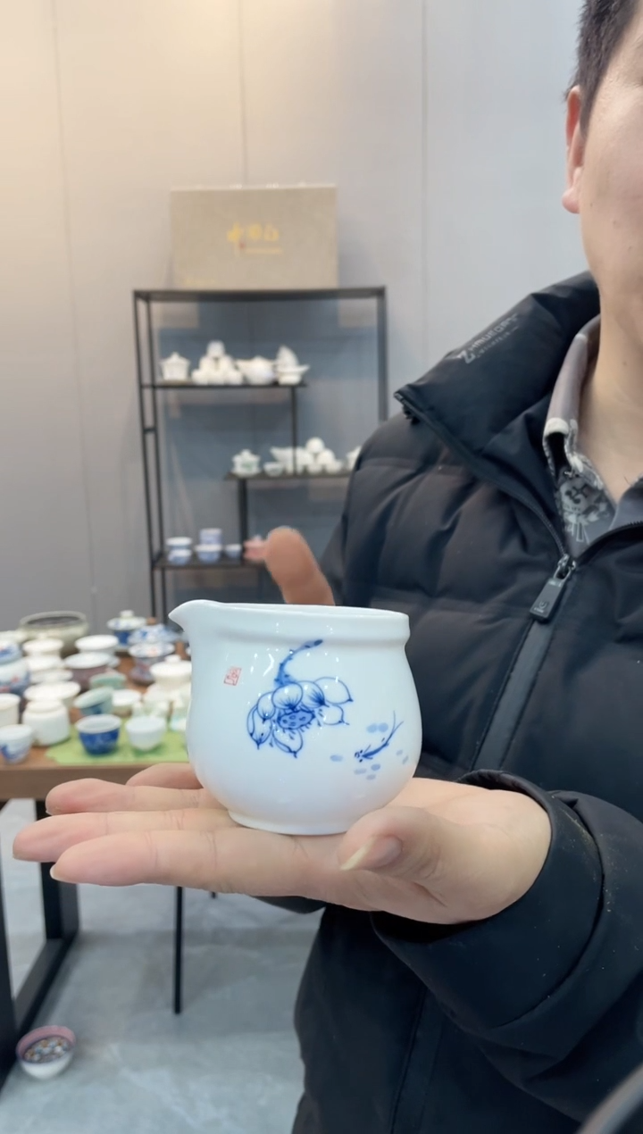 【闪购商品】【席欢李商城】莲蓬公道杯圆