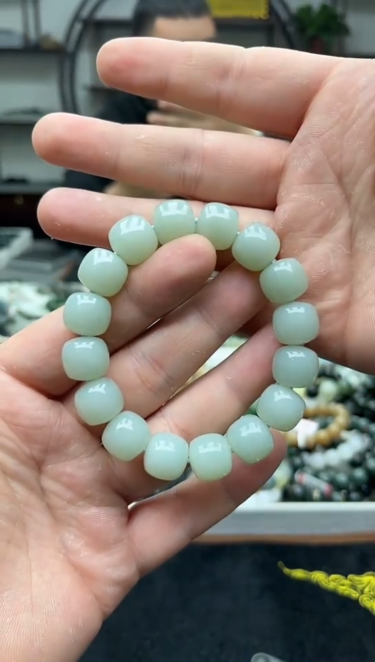 未镶嵌手串和田玉纯天然新疆且末天空蓝14