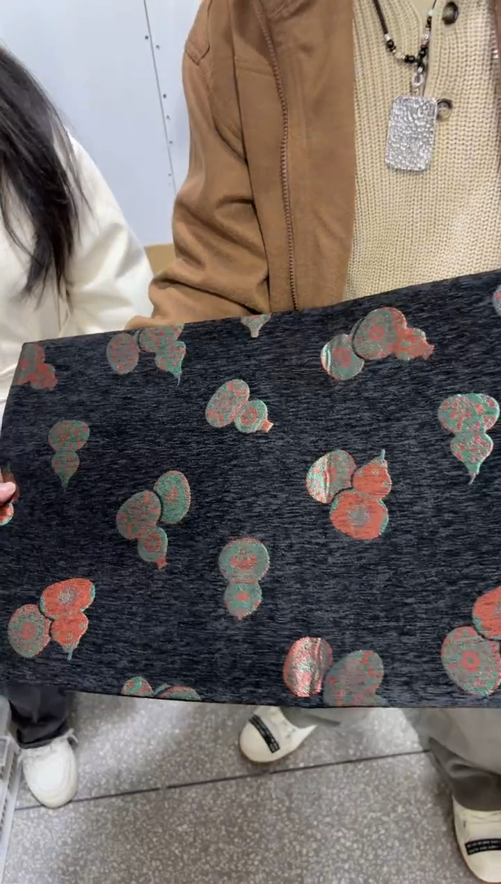 瓷片        @@HWL0198