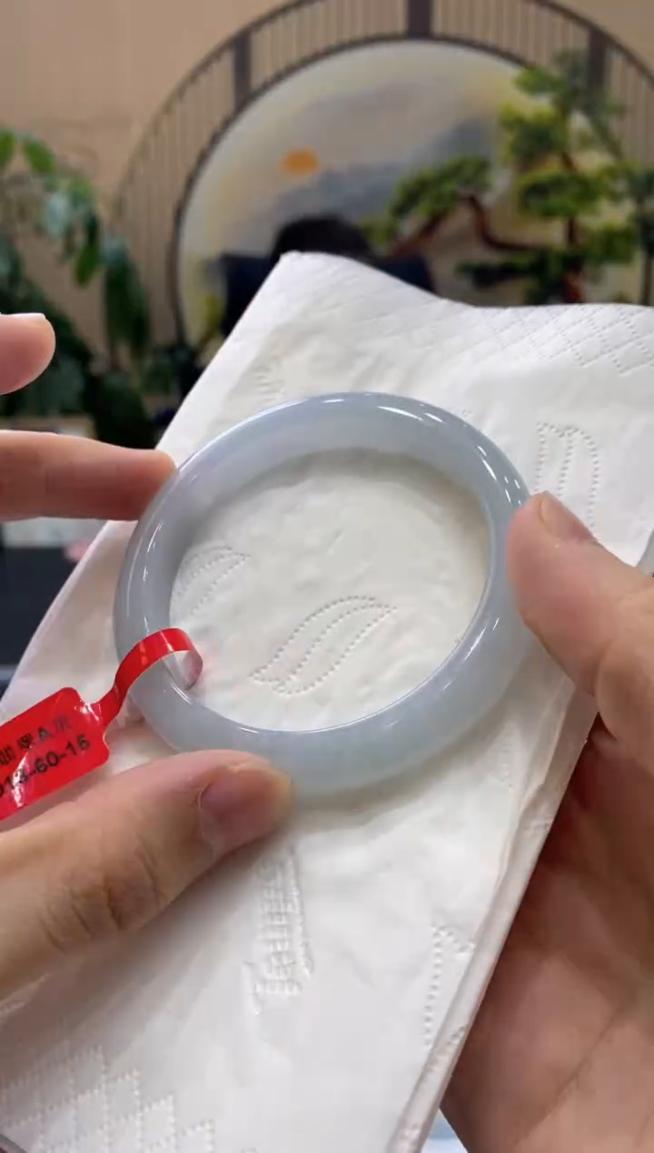 【闪购商品】翡翠手镯未镶嵌000006562