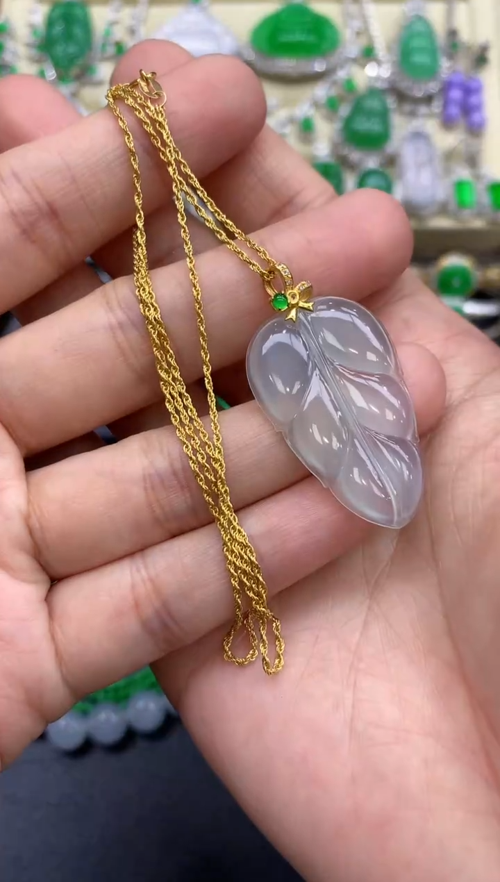 颈饰18K金镶嵌翡翠143-中国好珍宝