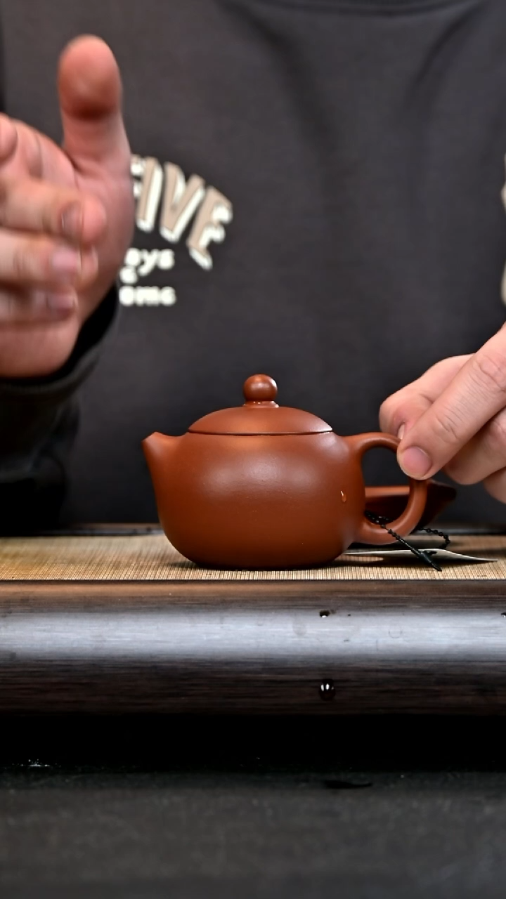 【闪购商品】紫砂茶壶HT15553 西施 朱砂