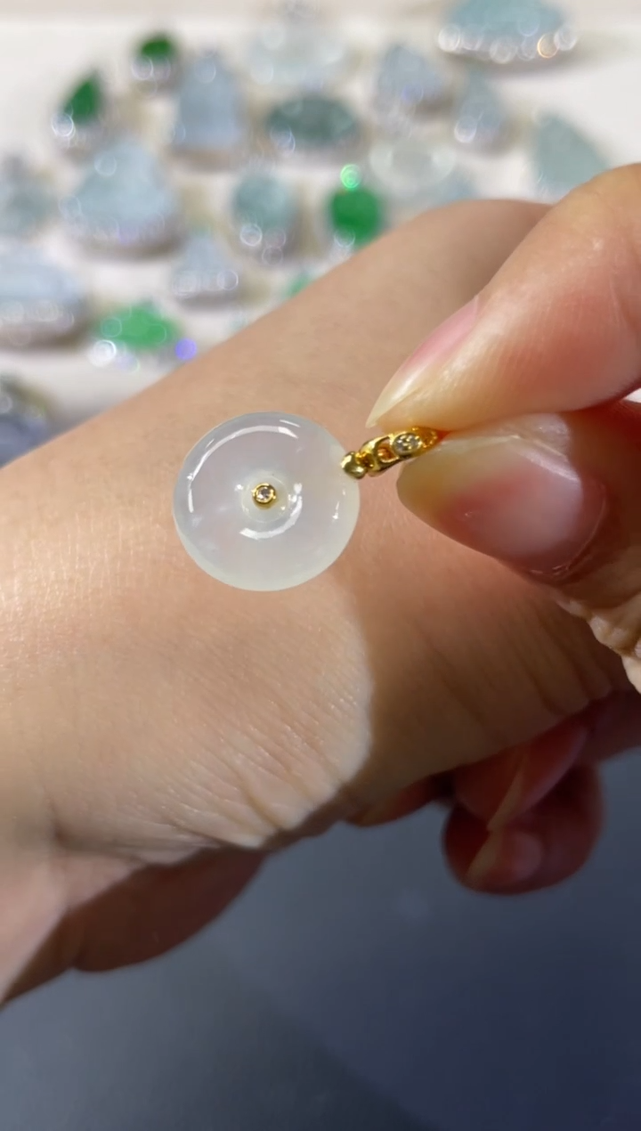 吊坠(不含链)18K金镶嵌翡翠A483|880