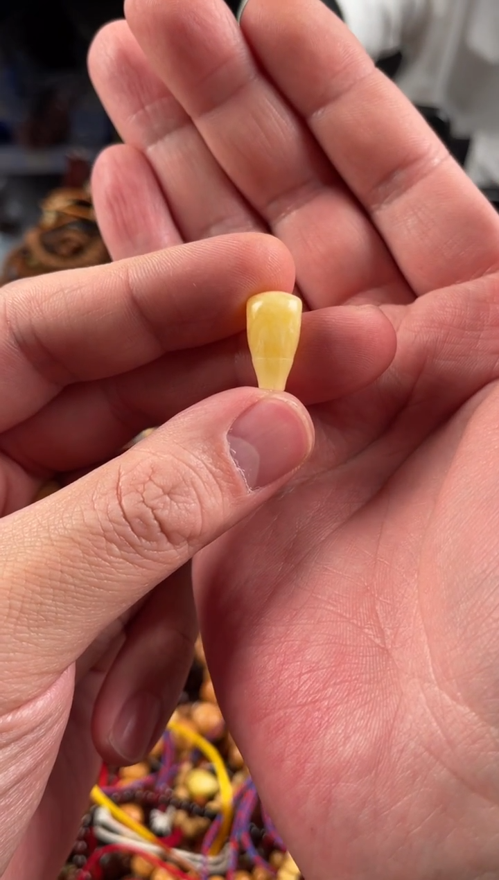 裸石蜜蜡未镶嵌l**i王胖子文玩工作室定向