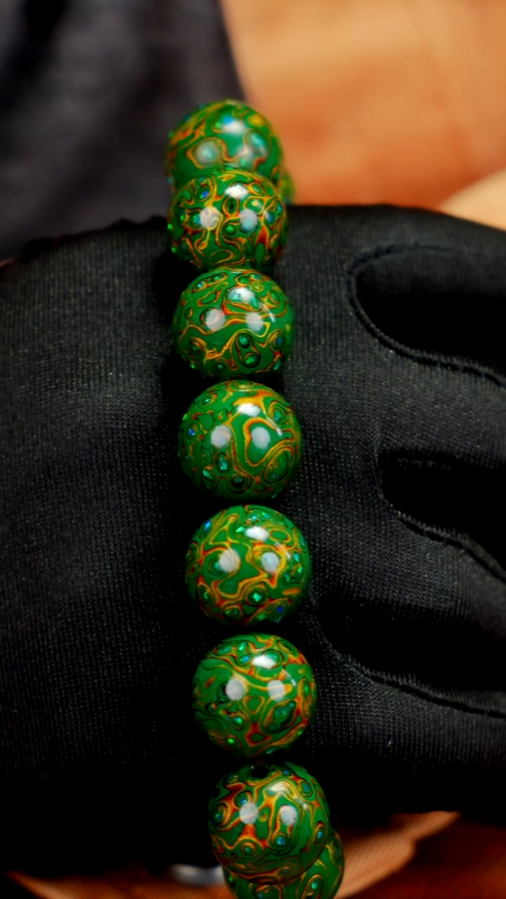 疯子大漆绿金满欧15mm 14颗