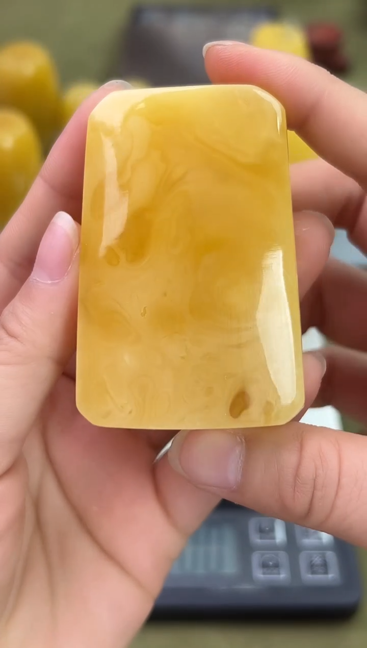 裸石琥珀未镶嵌琥珀蜜蜡吊坠