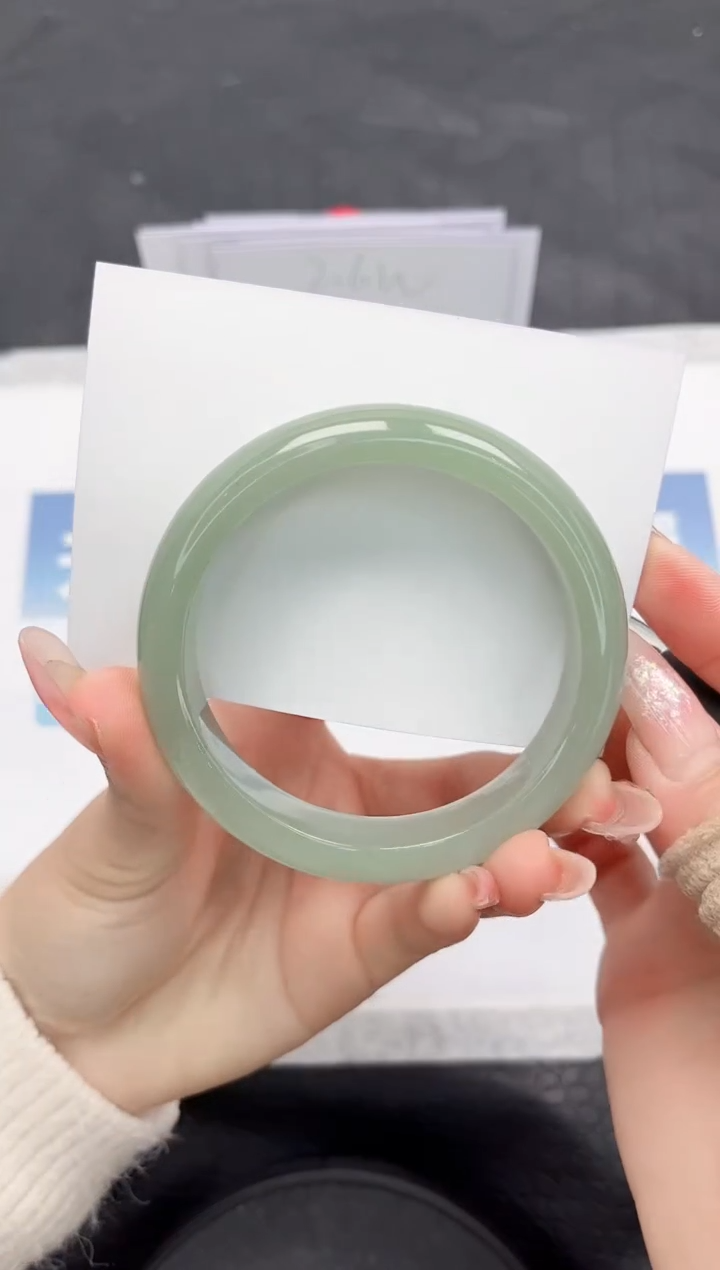 【闪购商品】石英质玉手镯未镶嵌Y181-58.1