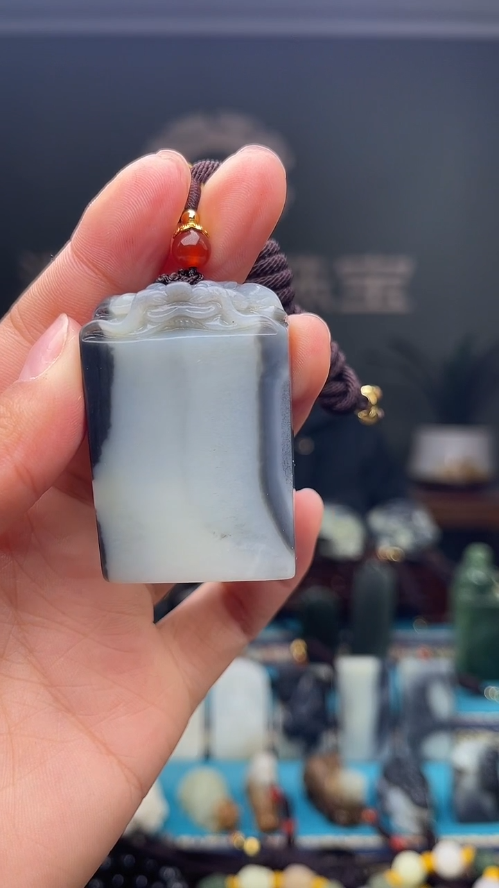 未镶嵌和田玉挂件1