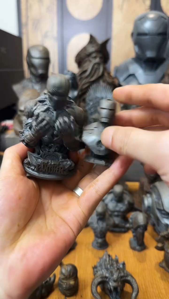 铁圣*梦实心铁艺--小黑豹  小钢铁侠