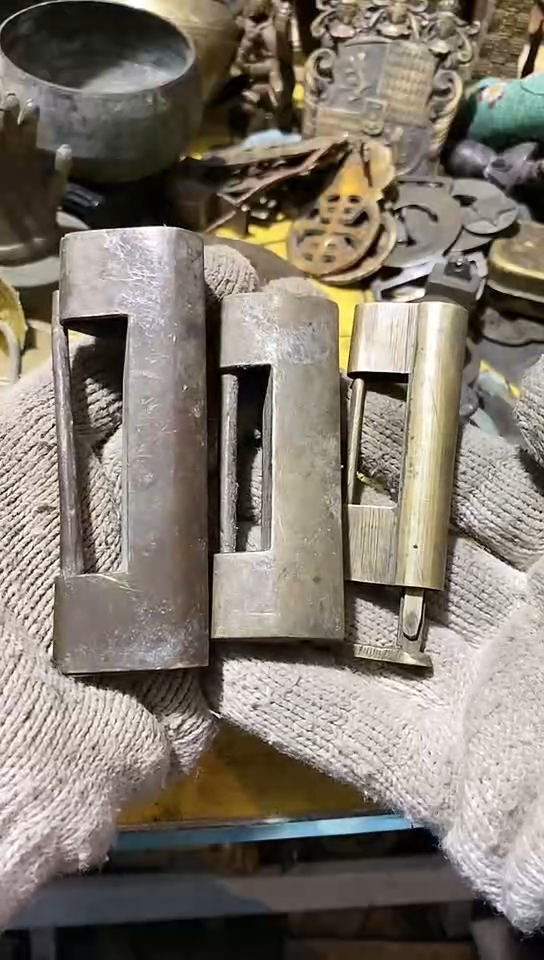 峰**下金属工艺品二手旧货默认瑕疵