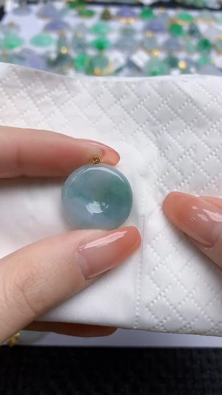 【闪购商品】翡翠颈饰18K金镶嵌天然翡翠A货