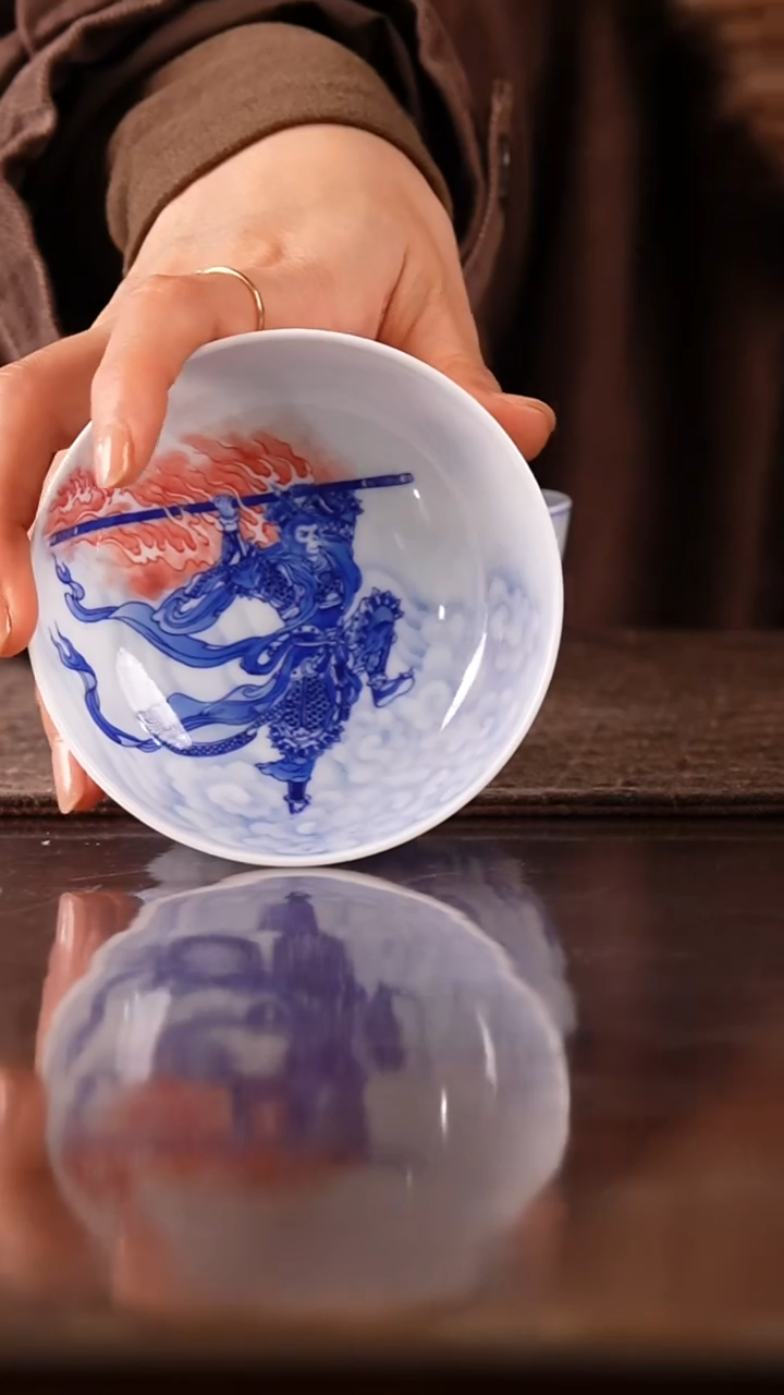 瓷燕鸿开物青花人物主人杯