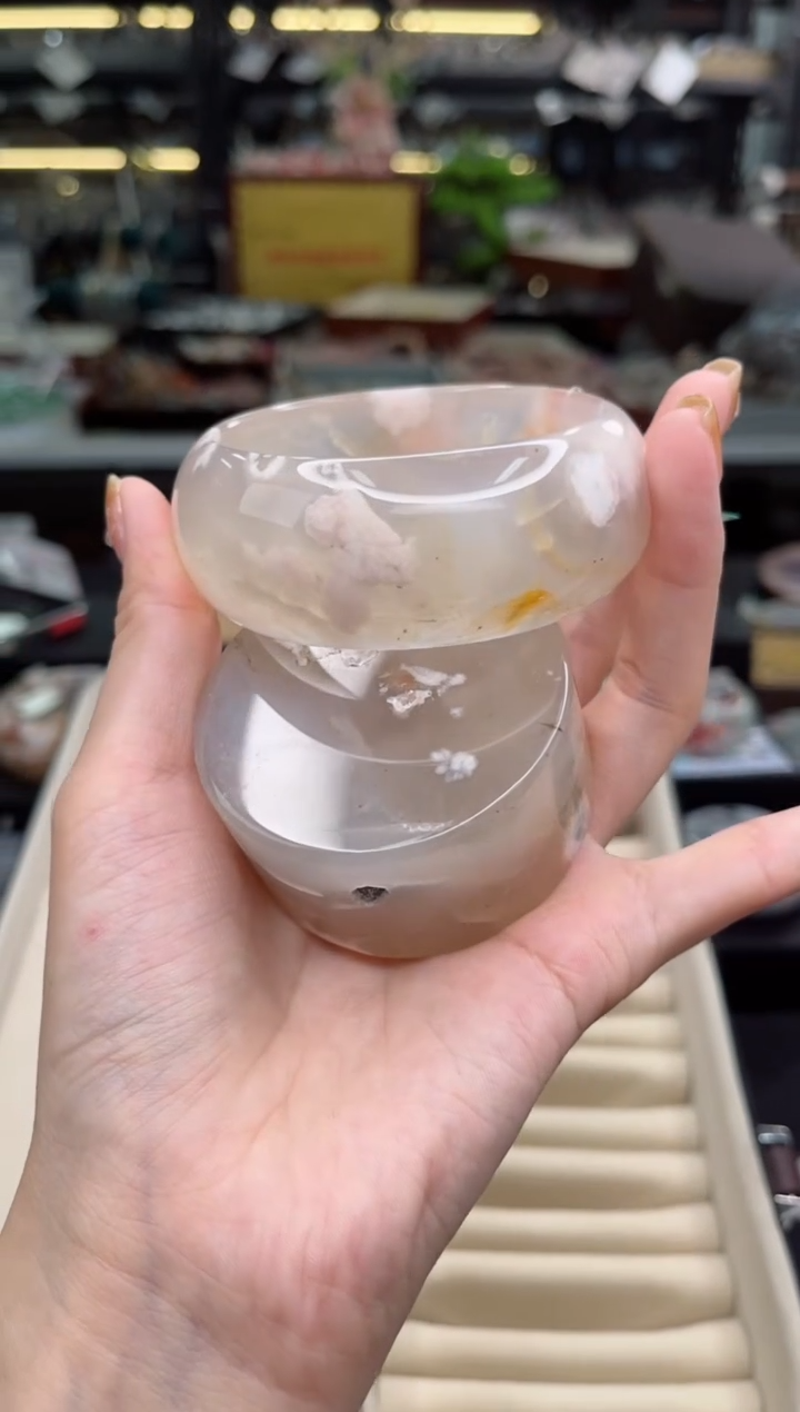 【闪购商品】石英质玉手镯未镶嵌58圈口（赠品镯心）3600141