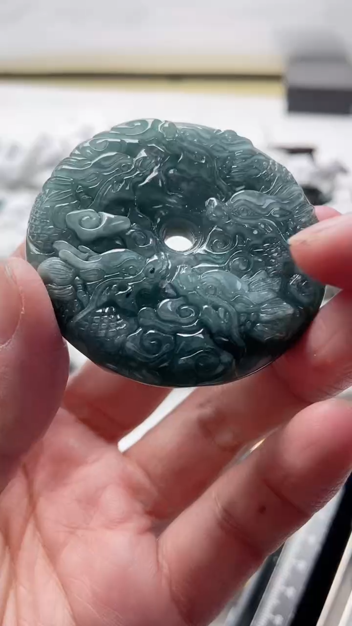 【闪购商品】翡翠颈饰未镶嵌8888888888888