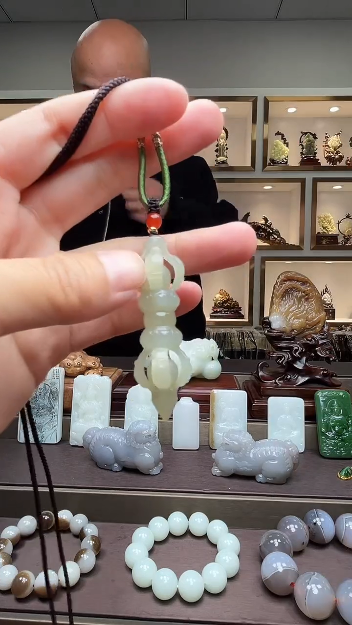 【闪购商品】和田玉挂件未镶嵌苏