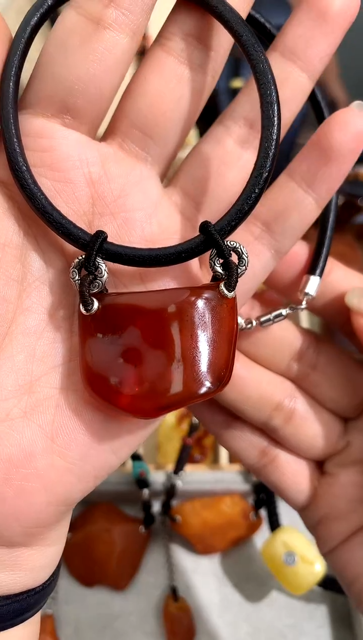 【闪购商品】蜜蜡裸石未镶嵌似玉