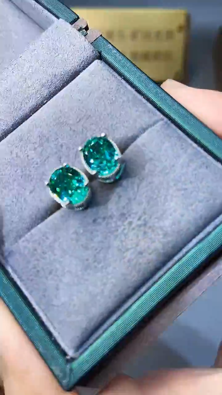【闪购商品】托帕石耳饰银S925镶嵌354
