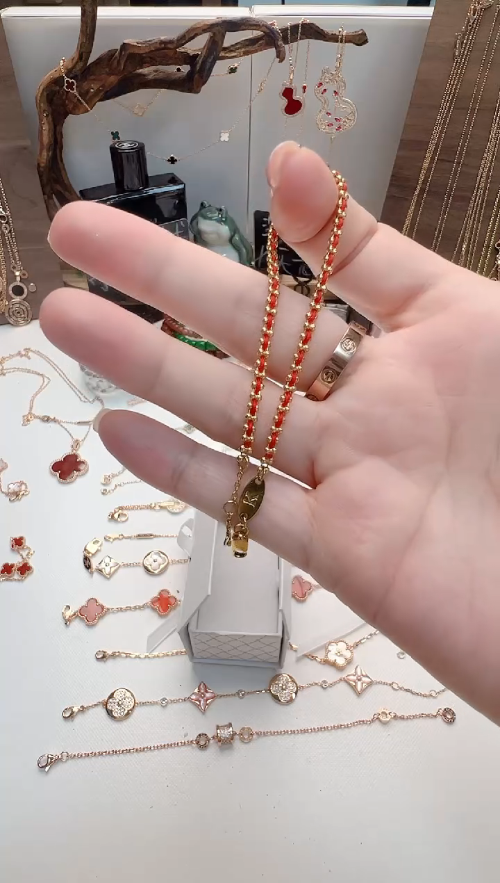 华禄甄选阁亭亭总铺