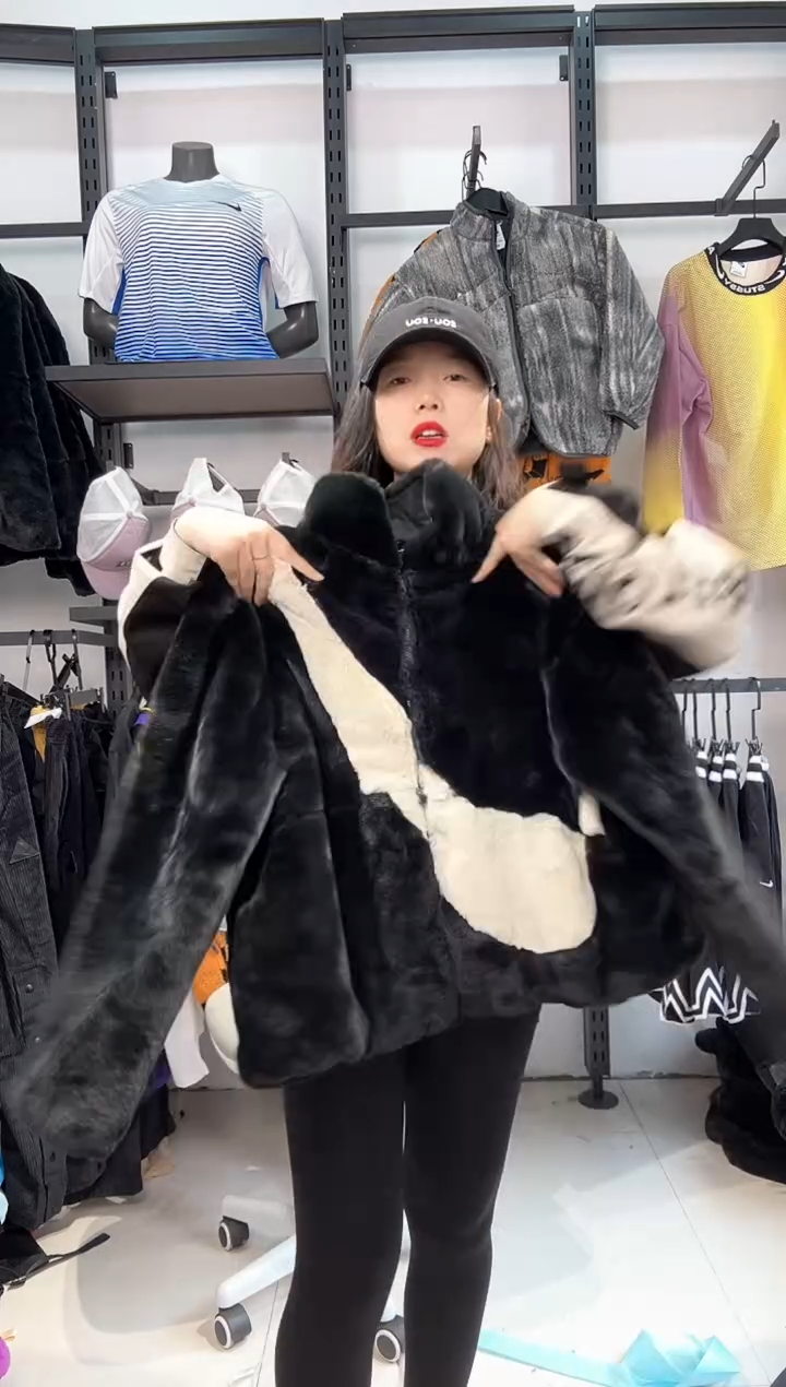 2664 编码  瑕疵直播间过款为准 尺码165