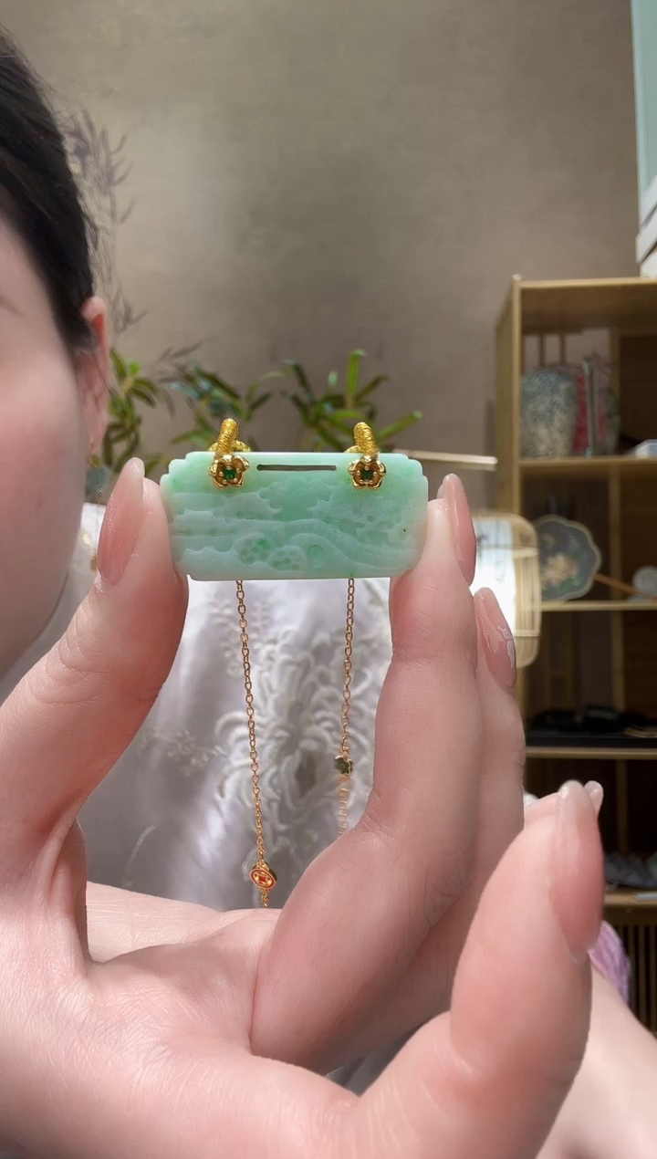 【闪购商品】翡翠颈饰未镶嵌吊坠