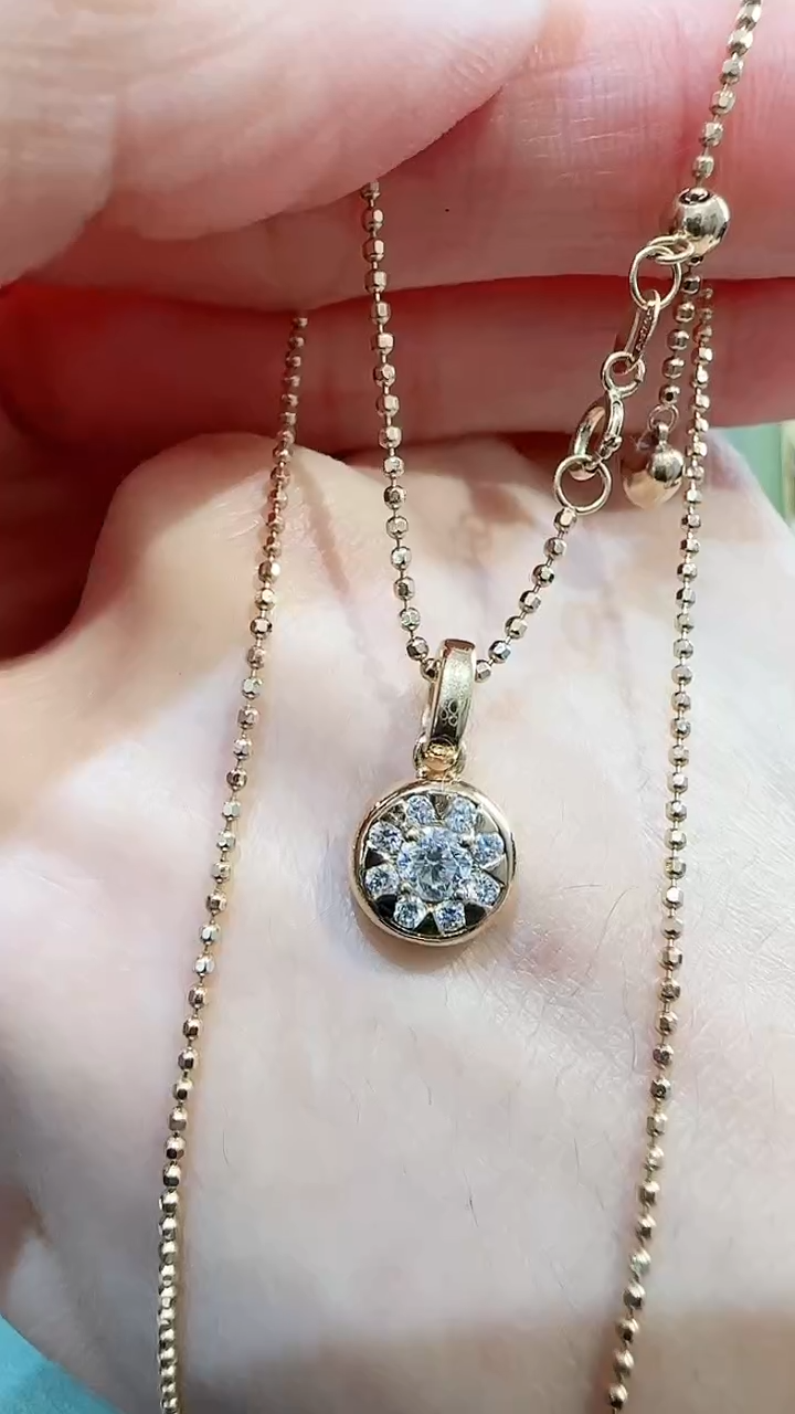 【闪购商品】钻石吊坠(不含链)18K金镶嵌18K金钻石泡泡吊坠