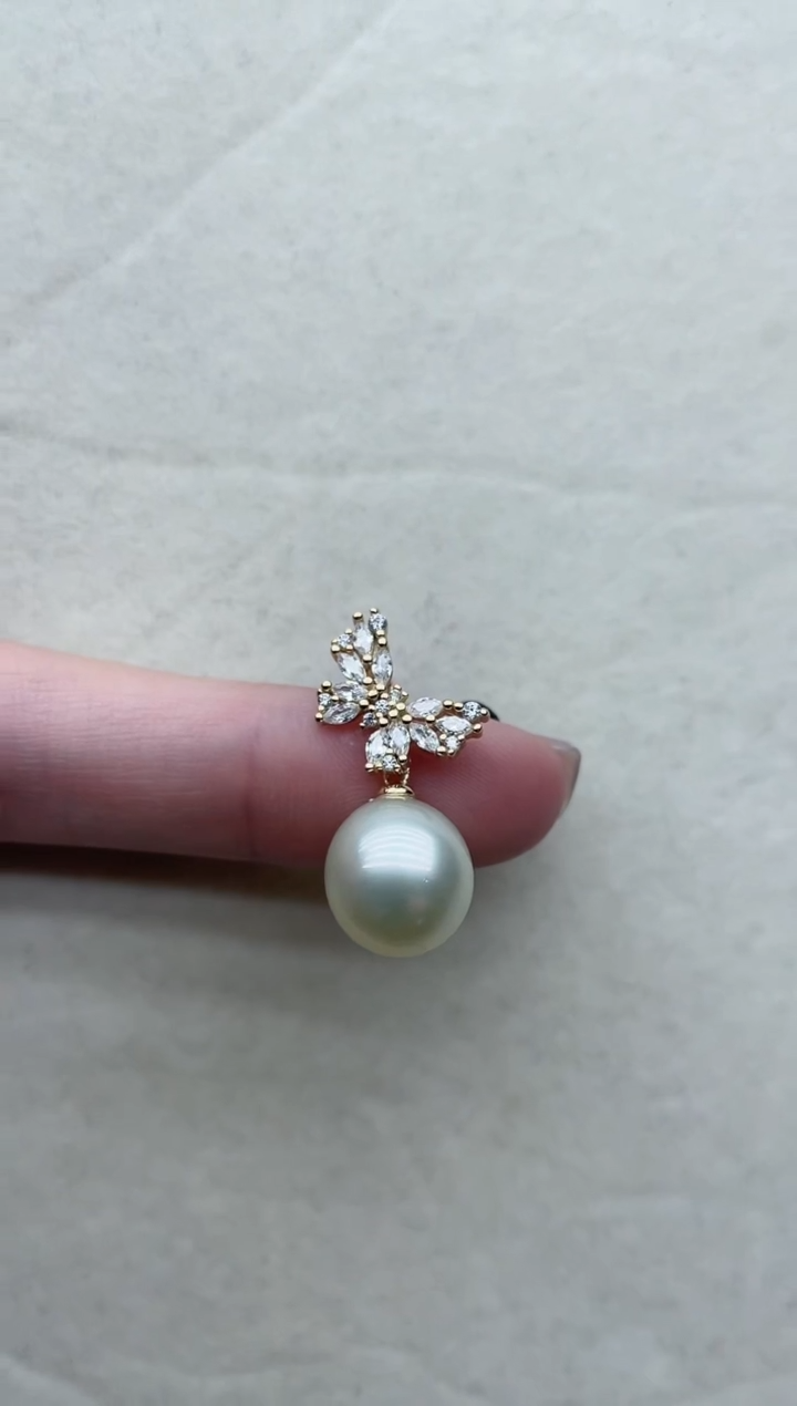 【闪购商品】海水珍珠吊坠银S925镶嵌125