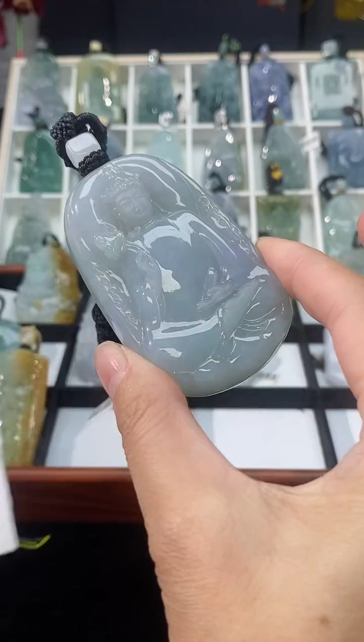 【闪购商品】翡翠颈饰未镶嵌缅甸天然翡翠