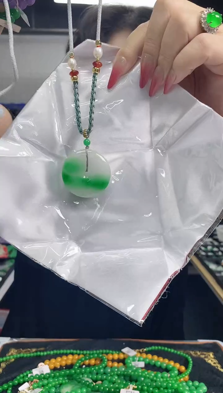 闪购链接    多样性发其一颜色微差