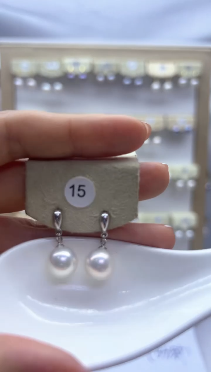 【闪购商品】淡水珍珠耳饰银S925镶嵌15