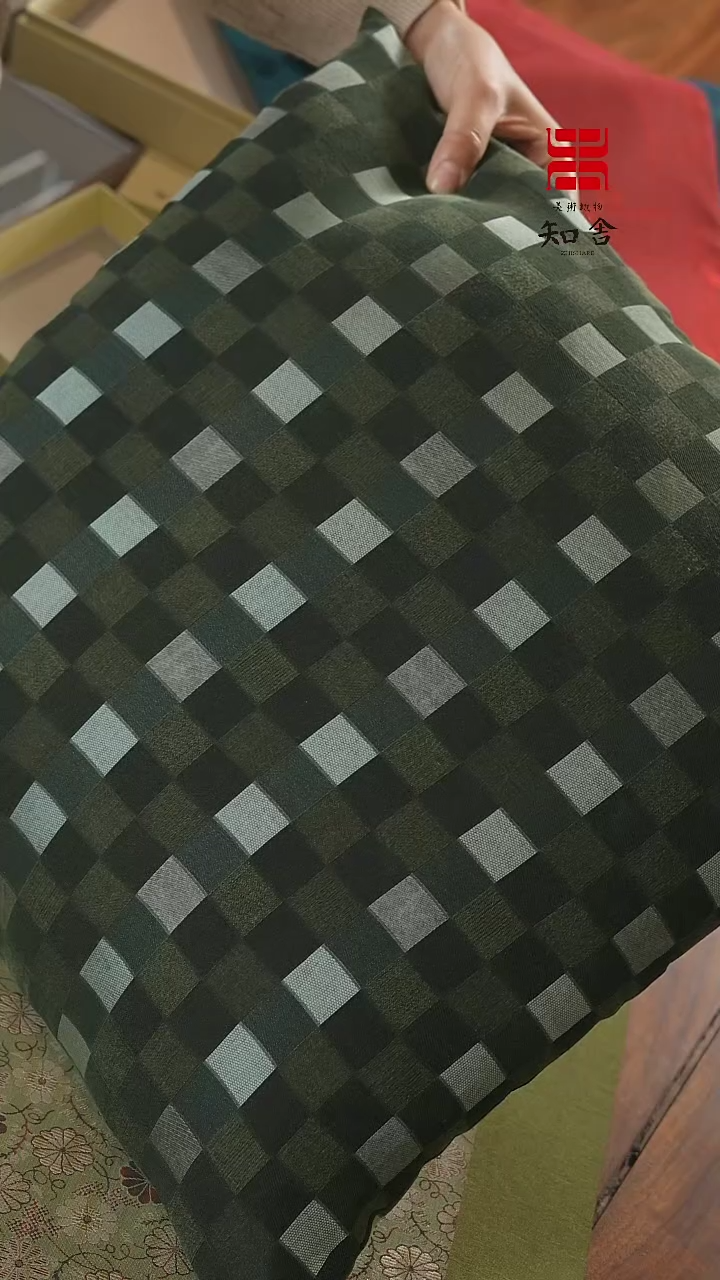 【闪购商品】格纹、、、、、、、、、、、、、