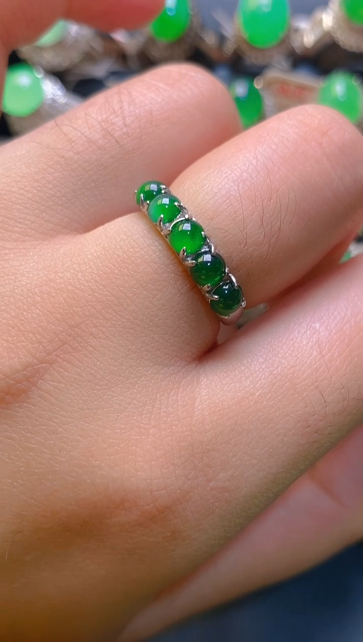 【闪购商品】翡翠耳饰银S925镶嵌天然A货翡翠1