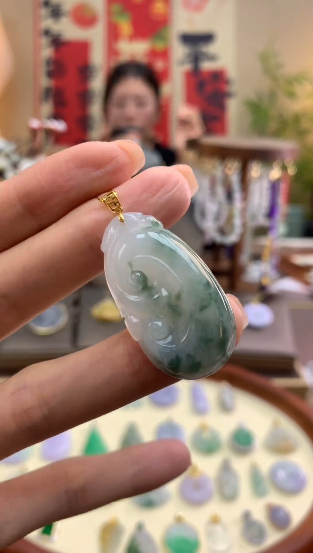 【闪购商品】翡翠颈饰18K金镶嵌如意