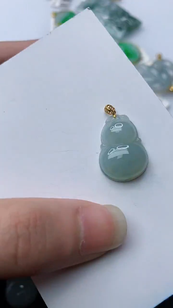 【闪购商品】翡翠颈饰18K金镶嵌27...........