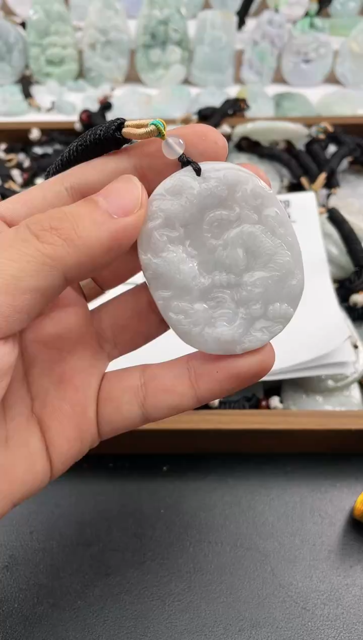 颈饰未镶嵌翡翠25/12/19/.26