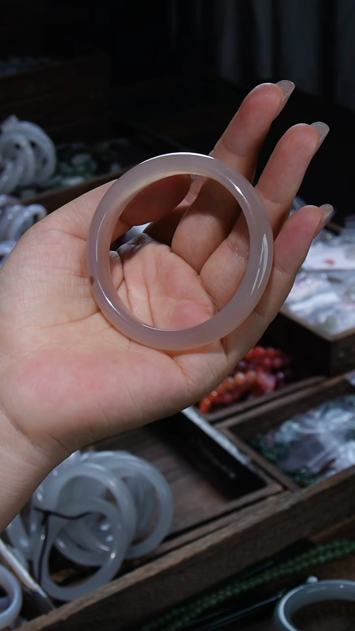 【闪购商品】玛瑙/玉髓镯子未镶嵌2   54圈口