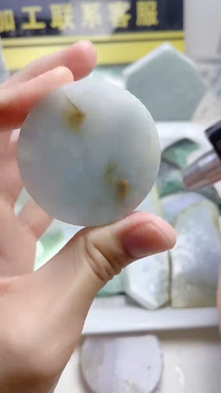 翡翠未镶嵌颈饰翡翠138