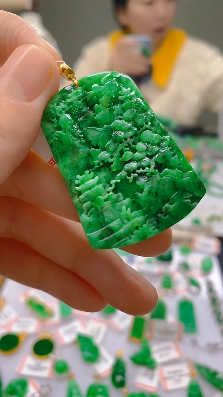 【闪购商品】翡翠颈饰18K金镶嵌新号开播，全场乱卖