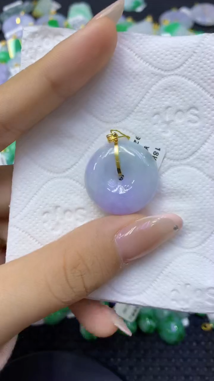 颈饰18K金镶嵌翡翠天然缅甸翡翠A货