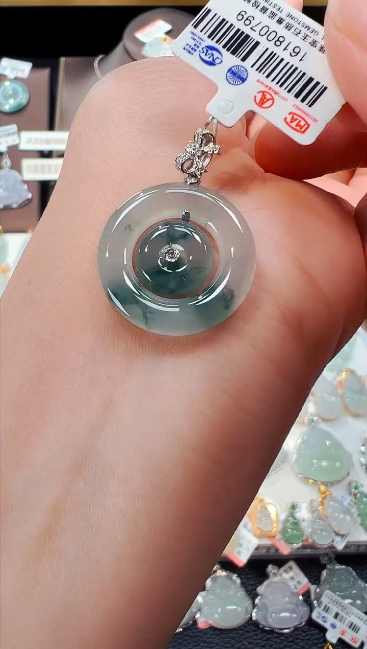 【闪购商品】翡翠吊坠(不含链)18K金镶嵌甜甜圈吊坠799