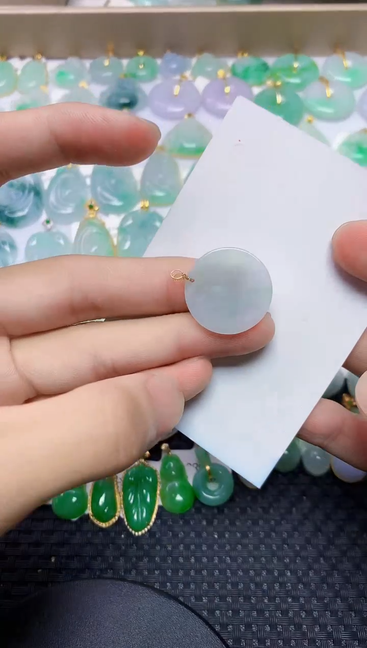 翡翠未镶嵌颈饰656656556