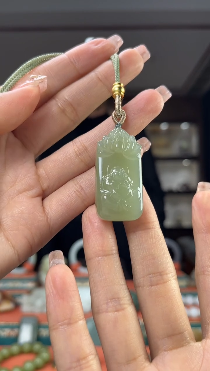 【闪购商品】和田玉颈饰未镶嵌佩佩