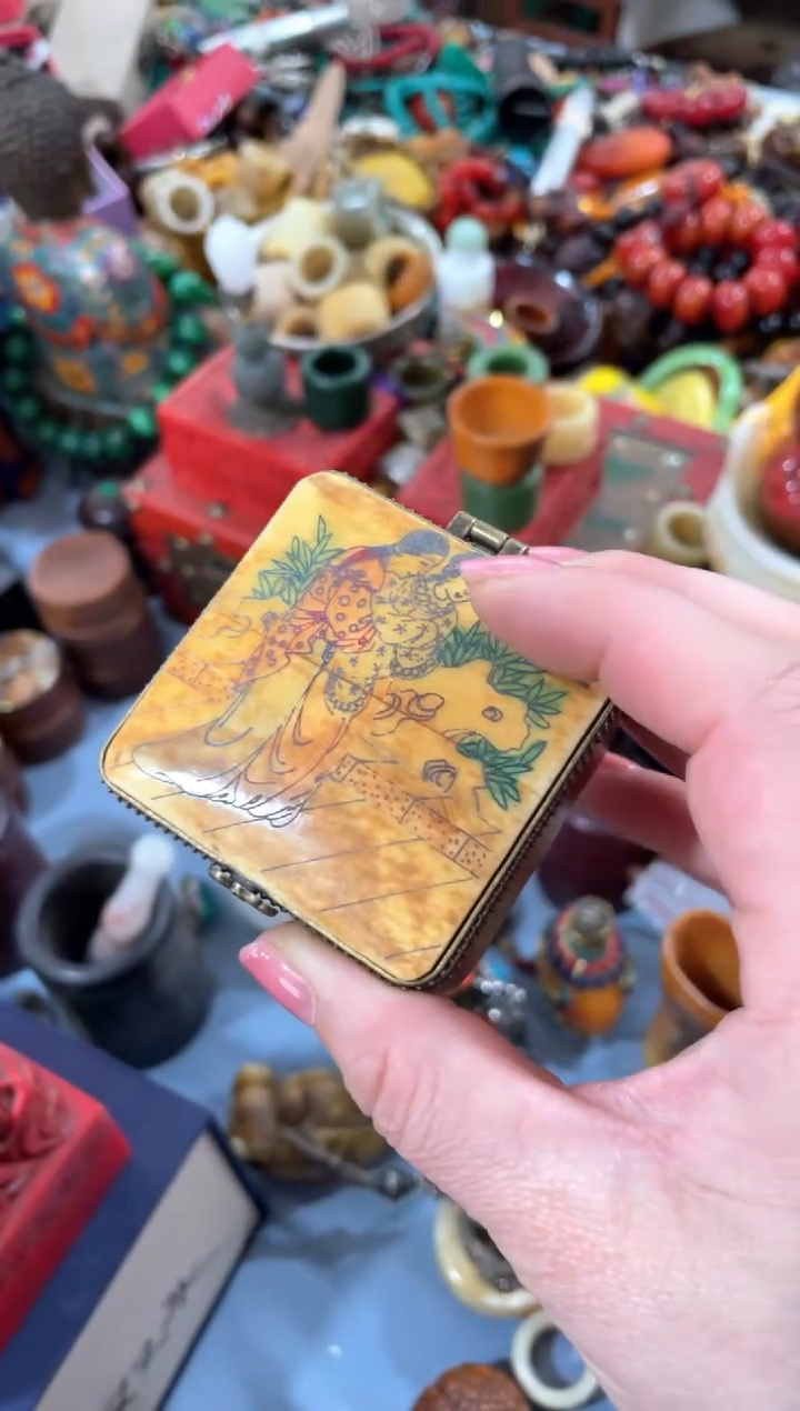 【闪购商品】1宫廷影视老旧工艺摆件