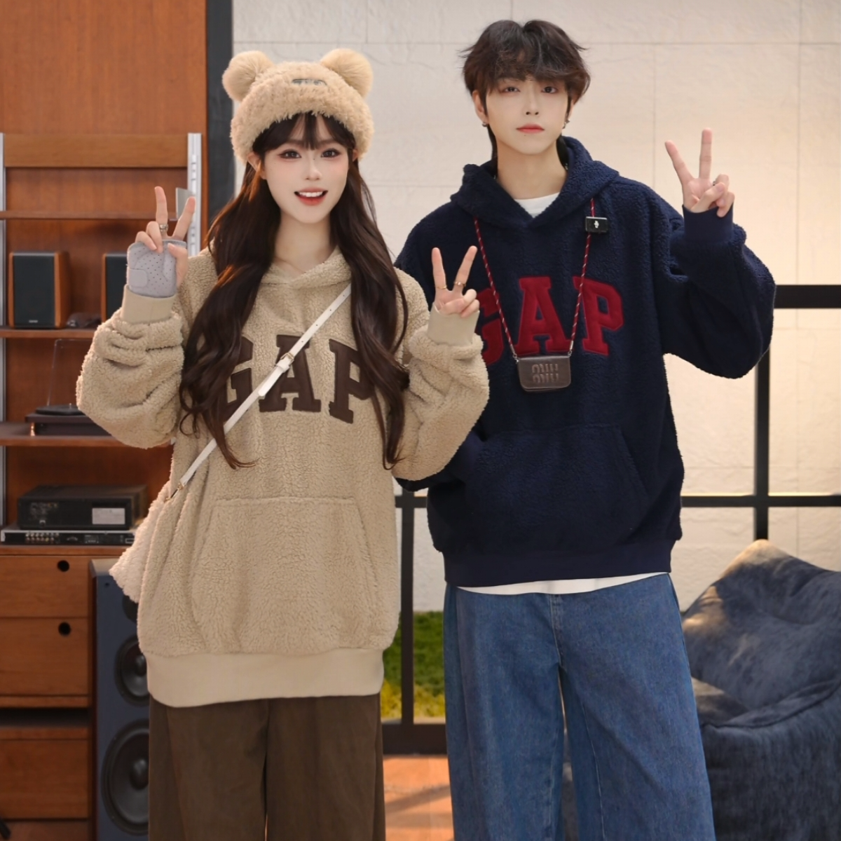 【成毅代言】Gap男女装2025秋季新款logo仿羊羔绒休闲卫衣786506