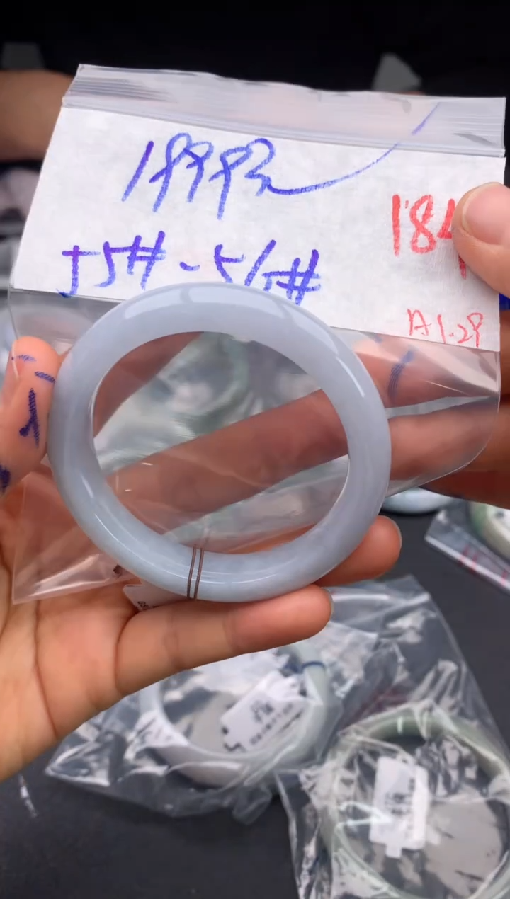 【闪购商品】定制翡翠未镶嵌毛货需精细抛光+多样性发货拍一发一