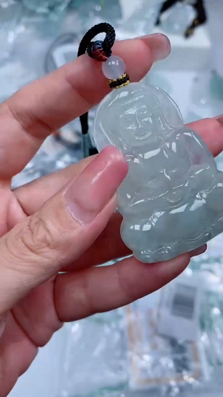 翡翠未镶嵌颈饰吊坠