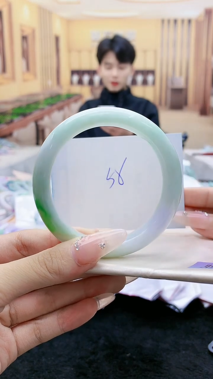 【闪购商品】翡翠手镯未镶嵌    H68-168