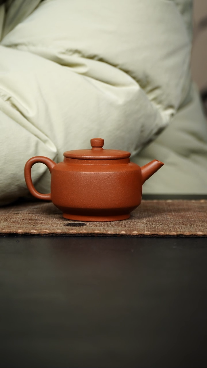 【闪购商品】紫砂茶壶巨轮式宫灯壶红泥120cc